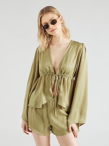 MYLAVIE Blouse in Green: front