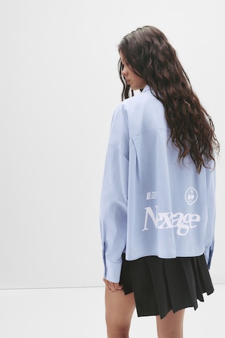 Pull&Bear Блуза 'PACIFIC' в синьо: отпред