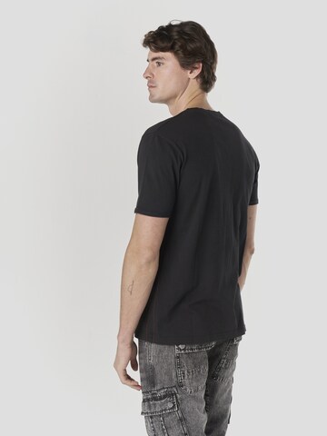 KOROSHI Shirt in Black