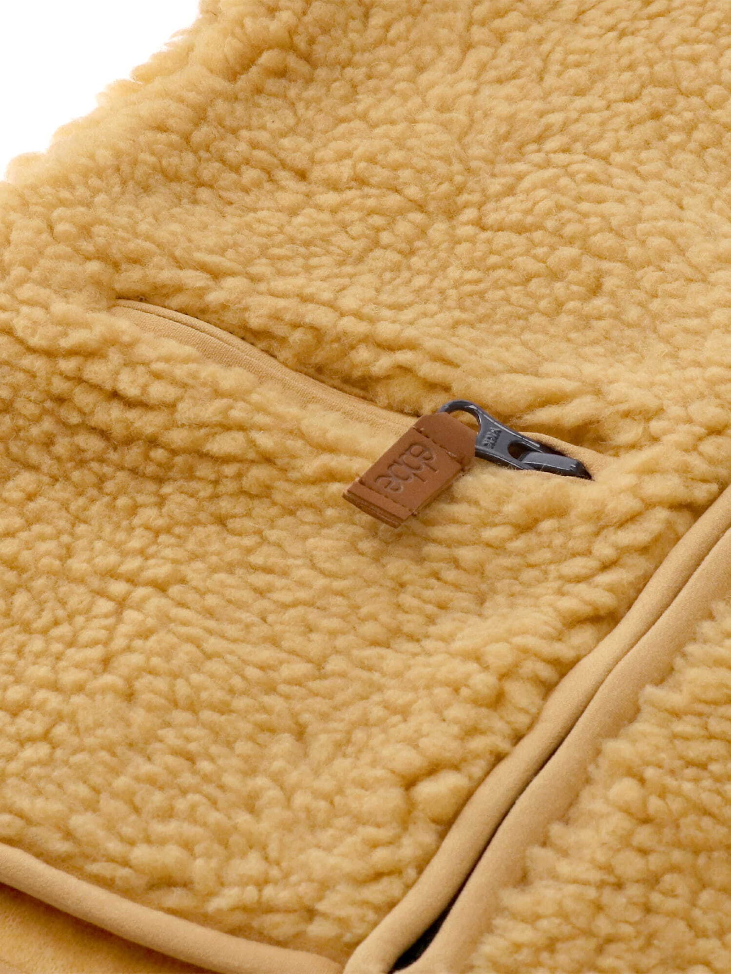 Ebbe Between-Season Jacket in Yellow