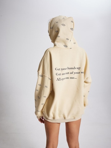 HOLLY LOLLY Sweatshirt in Beige