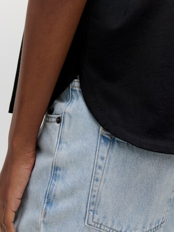 EDITED Shirt 'Bogumila' (OCS) in Schwarz