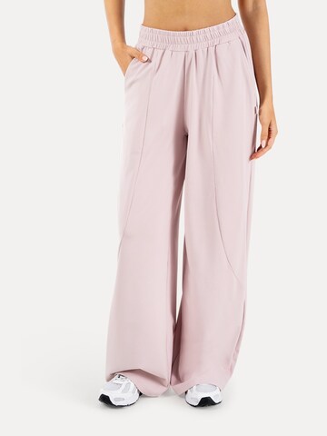 Smilodox Loosefit Jogginghose Nexa in Pink: Vorderseite