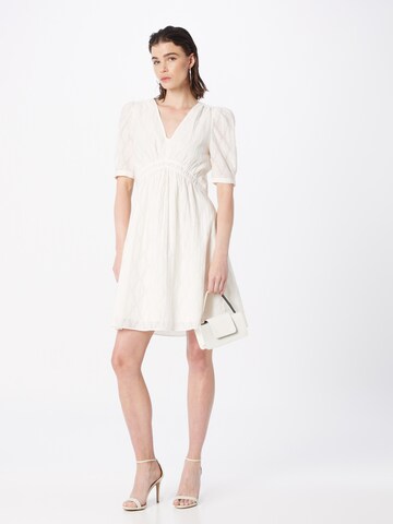 BOSS - Vestido en blanco