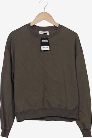 WEEKDAY Sweater M in Grün: Vorderseite