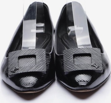 Louis Vuitton Flats & Loafers in 37 in Black