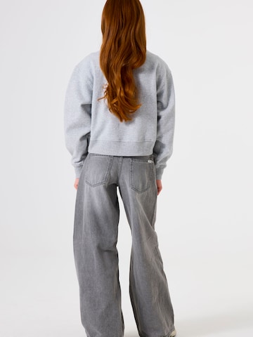 GARCIA Sweatshirt in Grey