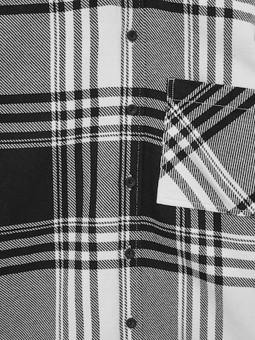 Pull&Bear Klasický střih Košile – černá