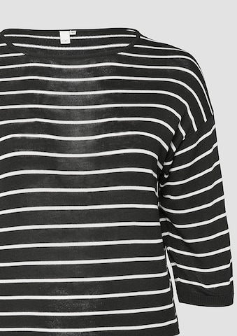QS Sweater in Black