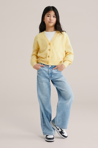 WE Fashion Knit cardigan in Yellow