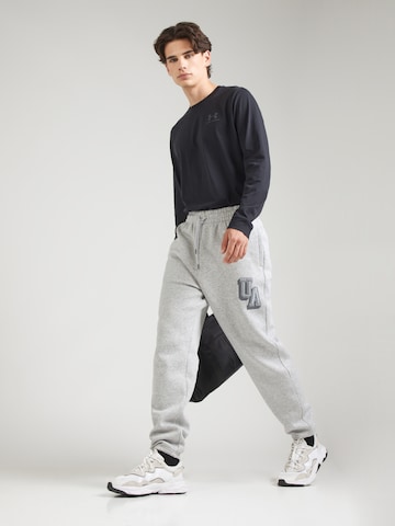 UNDER ARMOUR - Tapered Pantalón deportivo en gris