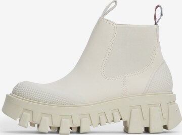 Tommy Jeans Rubber Boots in White: front