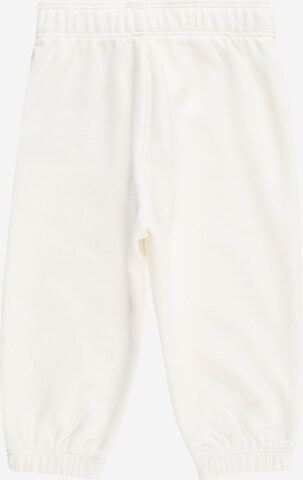 Effilé Pantalon 'NOVELTY' GAP en blanc