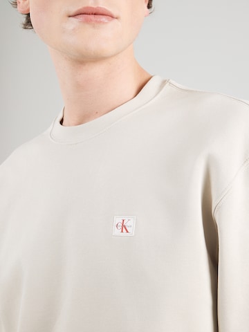 Sweat-shirt Calvin Klein Jeans en blanc