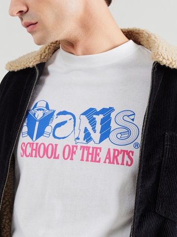 VANS Тениска 'Art Skool' в бяло