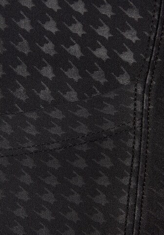 LASCANA Skinny Leggings in Black