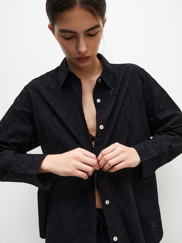 Chemisier Pull&Bear en noir