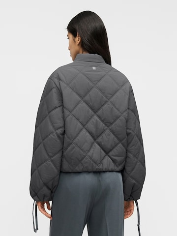 HUGO Φθινοπωρινό και ανοιξιάτικο μπουφάν 'Fasteppa-1' σε γκρι