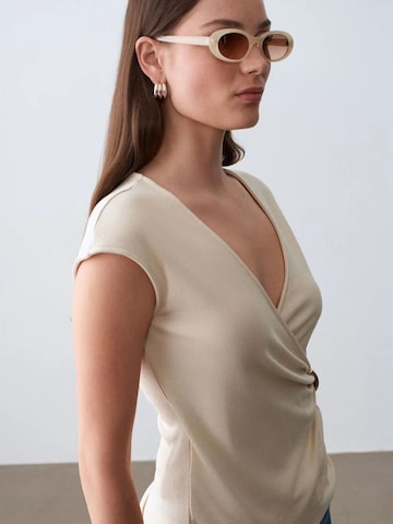 Dilvin Halenka – béžová
