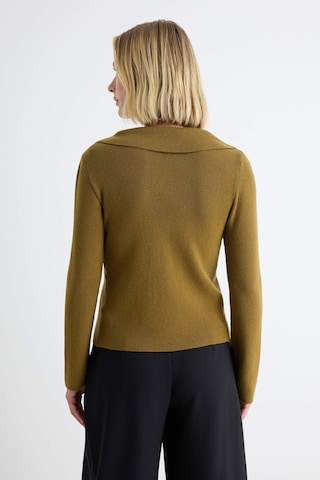 Trendyol Strickjacke in Grün