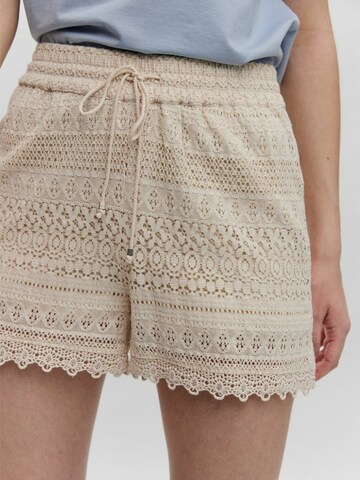 VERO MODA Regular Shorts 'Honey' in Beige