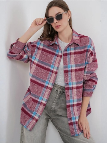 Bigdart Bluse in Lila: Vorderseite