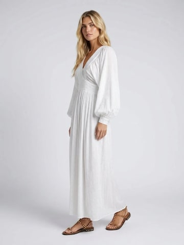 Abito 'Robe Longue Angie' di Miss June in bianco