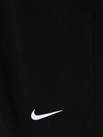 NIKE Regular fit Тениска в черно