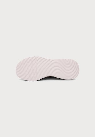 Scarpa slip-on 'BOBS SQUAD CHAOS - CURRENT MU' di SKECHERS in lilla