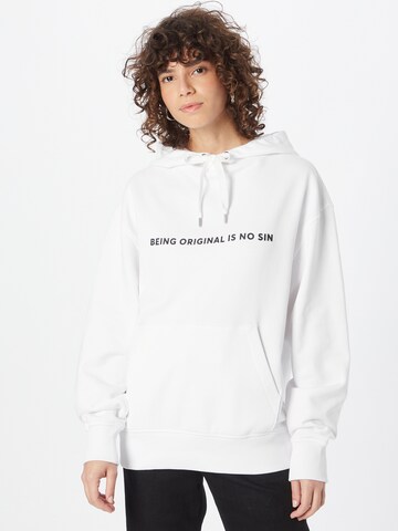 BOSS Black Sweatshirt in White: front