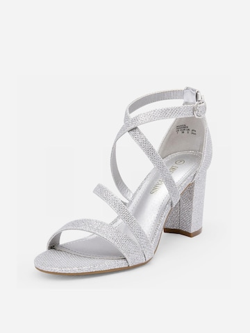 Dream Pairs Strap Sandals in Silver