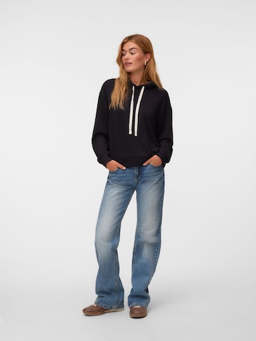 Felpa 'VMLeo' di VERO MODA in nero
