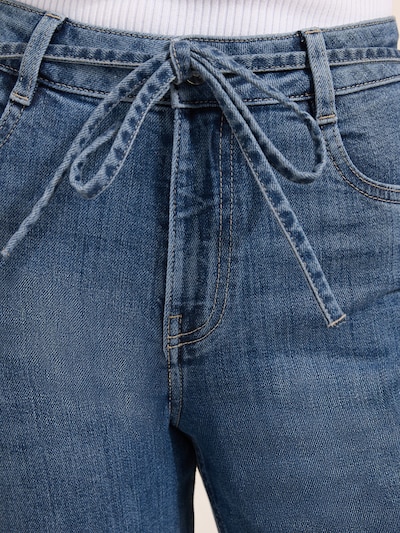 Friends Like These Jeans in 25-26/Regular in Blue, Item view