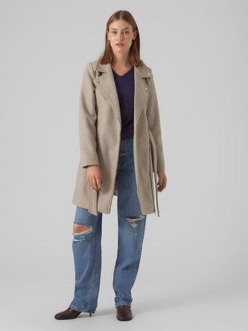 VERO MODA Between-Seasons Coat 'Pop' in Beige