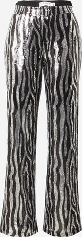PULZ Jeans Ohlapna forma Hlače | črna barva: sprednja stran