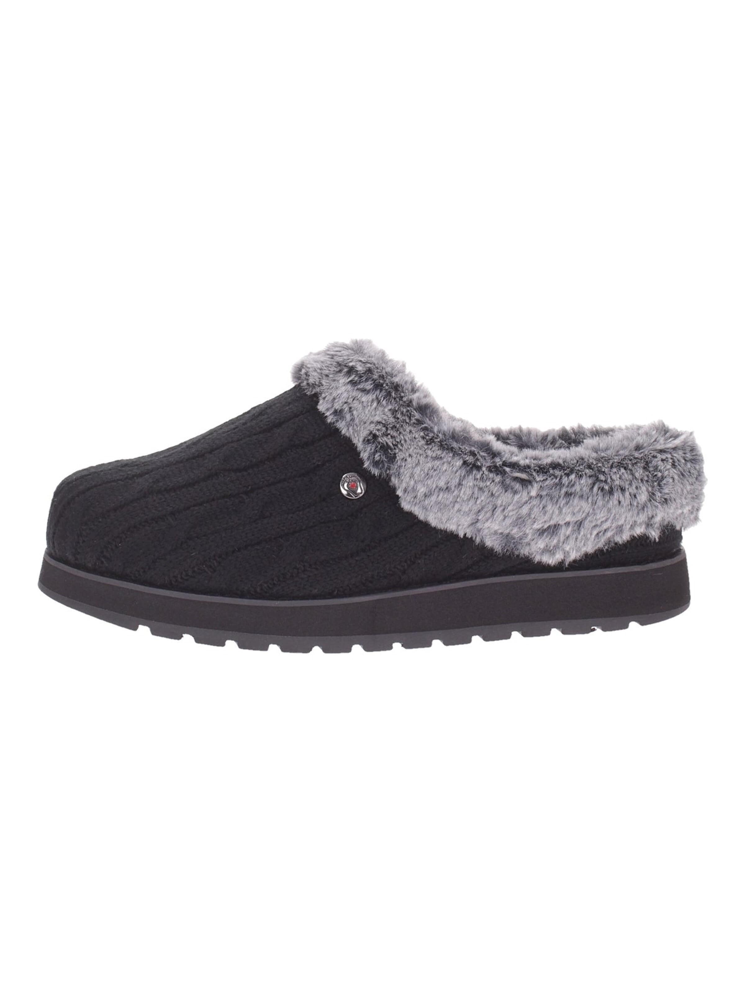 Sandalo 'Ciabatta Skechers' di SKECHERS in nero: frontale