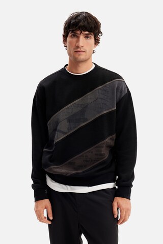 Desigual Sweatshirt in Black: front