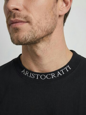 Maglietta 'ORIGIN – Black Classic Cotton T-Shirt' di ARISTOCRATTI in nero