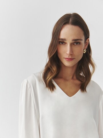 Camicia da donna 'UMA 1' di TATUUM in bianco