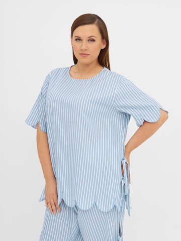 Anyday Blouse 'Tilda' in Blue: front
