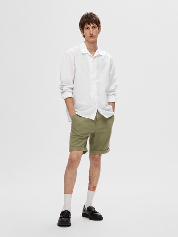 SELECTED HOMME Слим фит Панталон Chino 'LUTON' в зелено