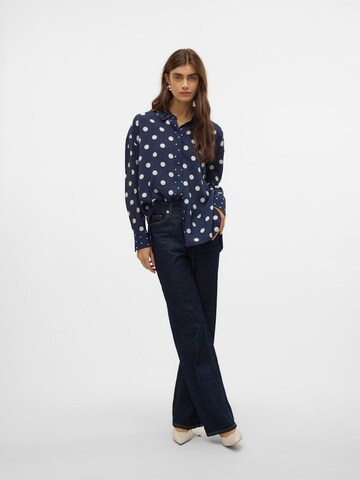 VERO MODA Bluse i blå