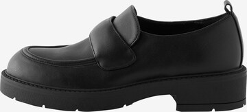 Chaussure basse 'Forever Comfort®' Next en noir : devant