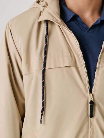 Pepe Jeans Between-season jacket 'Sebulon' in Beige