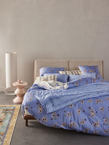 ESSENZA Blankets 'Ruth' in Purple