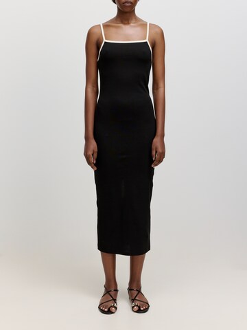 EDITED Φόρεμα 'Olina' σε μαύρο: μπροστά