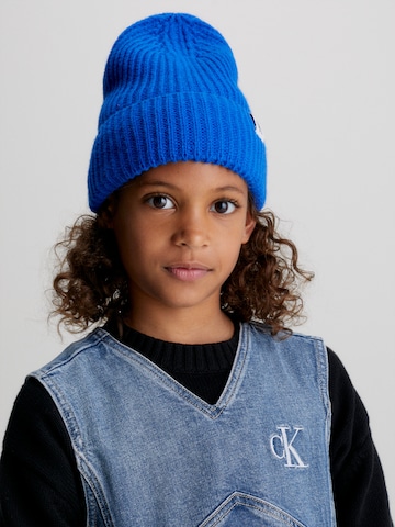 Calvin Klein Jeans Beanie in Blue: front