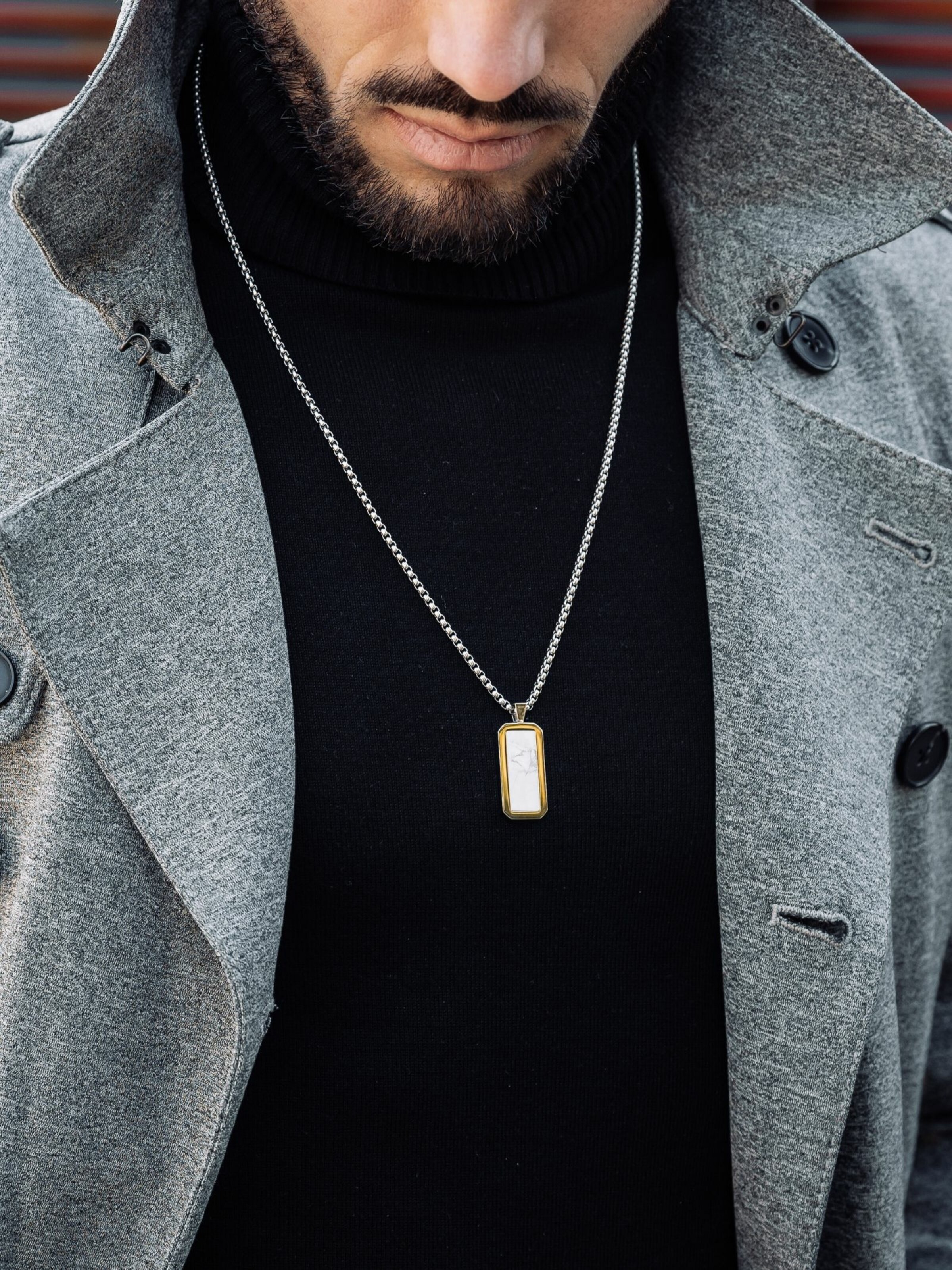 Chaîne 'Rectangle Pendant' GT Collection en blanc