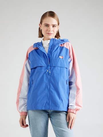 Tommy Jeans Between-Season Jacket 'CHICAGO' in Blue: front