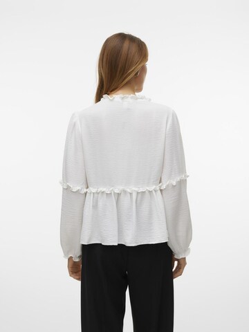 Camicia da donna 'BIZZY' di VERO MODA in bianco